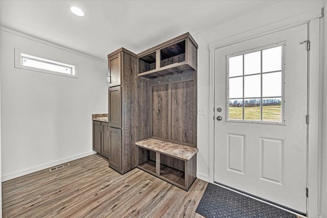 2227 Hendricks Store RD, Moneta, VA 24121