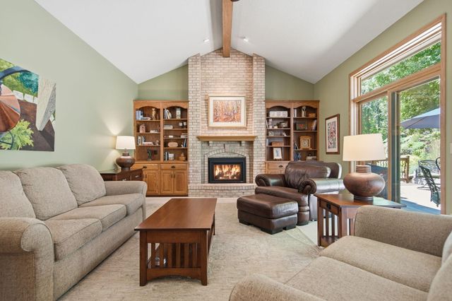 699 Bridle Ridge Road, Eagan, MN 55123