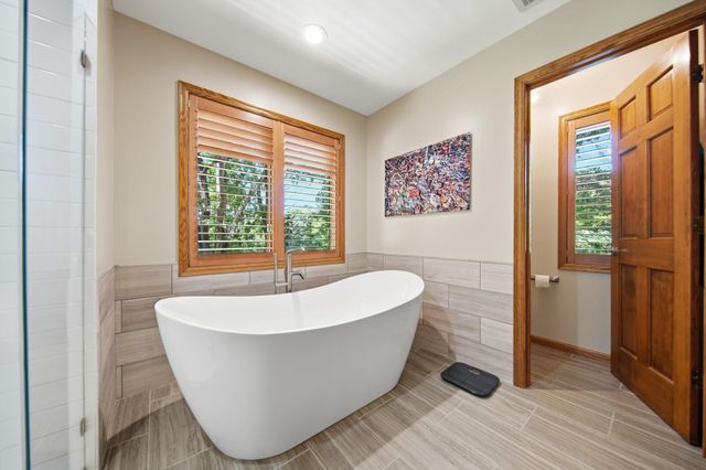 699 Bridle Ridge Road, Eagan, MN 55123
