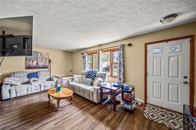 30317 Thomas Street, Willowick, OH 44095