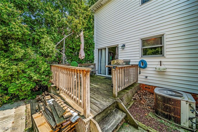 30317 Thomas Street, Willowick, OH 44095