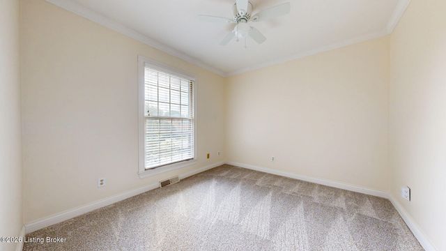 1617 Doral Ct, Shelbyville, KY 40065