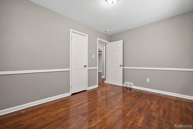 25245 Dodge Street, Roseville, MI 48066