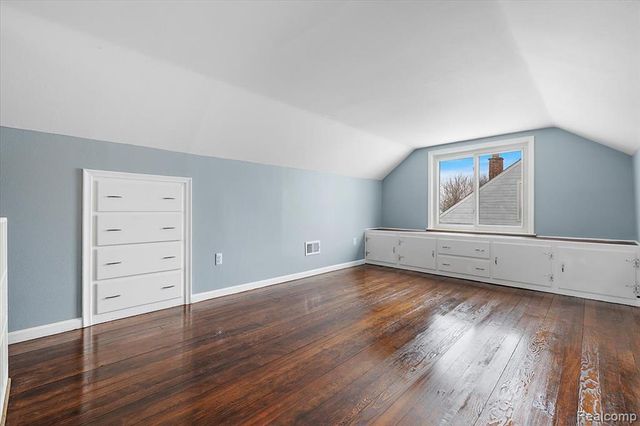 25245 Dodge Street, Roseville, MI 48066