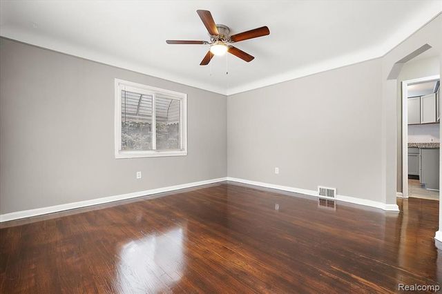 25245 Dodge Street, Roseville, MI 48066