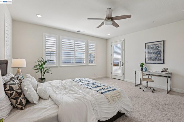 28719 Vista Grande Dr, Hayward, CA 94544