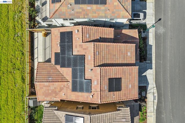 28719 Vista Grande Dr, Hayward, CA 94544