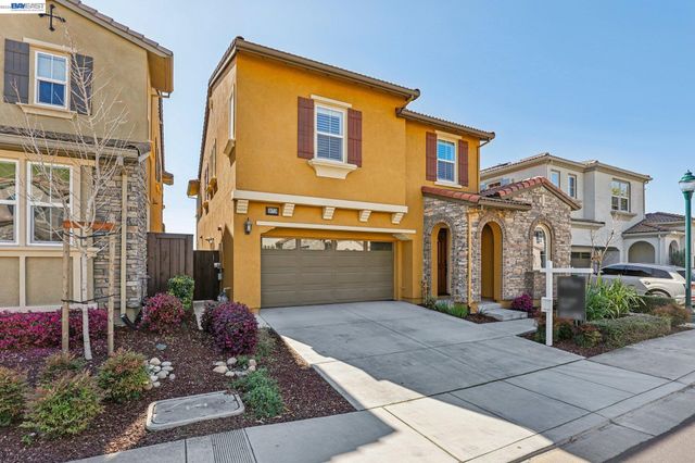 28719 Vista Grande Dr, Hayward, CA 94544