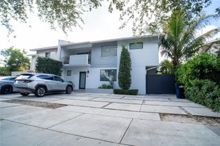 2524 SW 112th Ave, Miami, FL 33165
