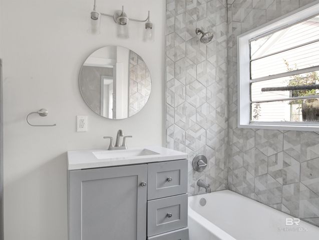 1063 Selma Street, Mobile, AL 36604