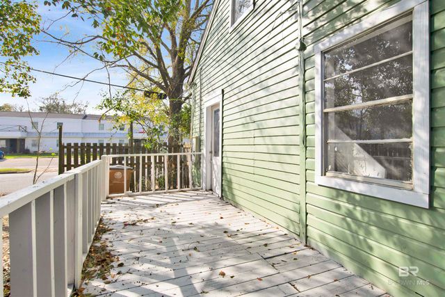 1063 Selma Street, Mobile, AL 36604