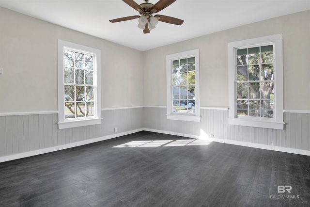 1063 Selma Street, Mobile, AL 36604