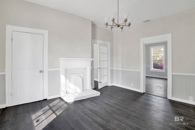 1063 Selma Street, Mobile, AL 36604