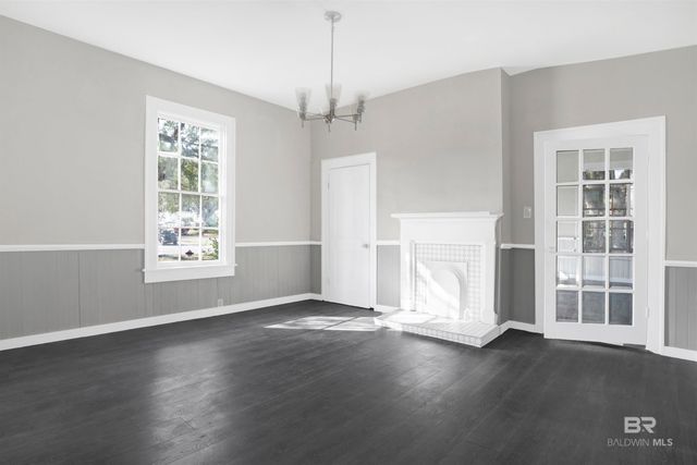 1063 Selma Street, Mobile, AL 36604