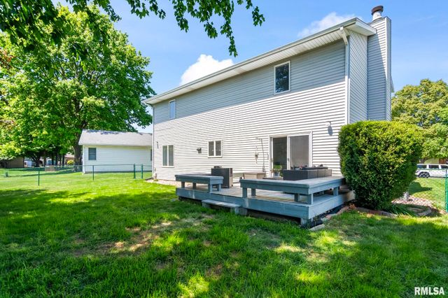 29 HOLLYBROOK Drive, Springfield, IL 62702