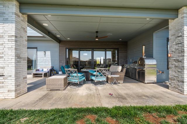 9406 ROCKRIDGE Parkway, Amarillo, TX 79118