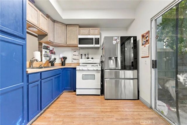 926 W Philadelphia R99, Ontario, CA 91762