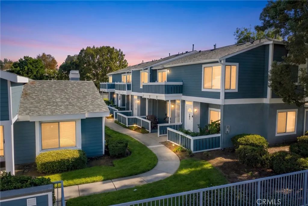 926 W Philadelphia R99, Ontario, CA 91762