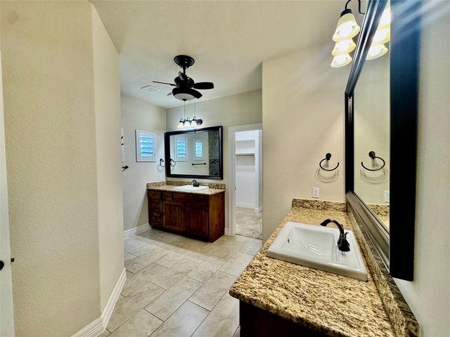 217 San Gabriel Hideaway CV, Liberty Hill, TX 78642