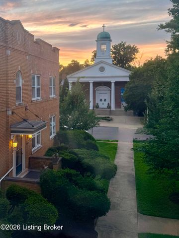 2306 Woodbourne Ave APT 8, Louisville, KY 40205