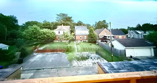 2306 Woodbourne Ave APT 8, Louisville, KY 40205