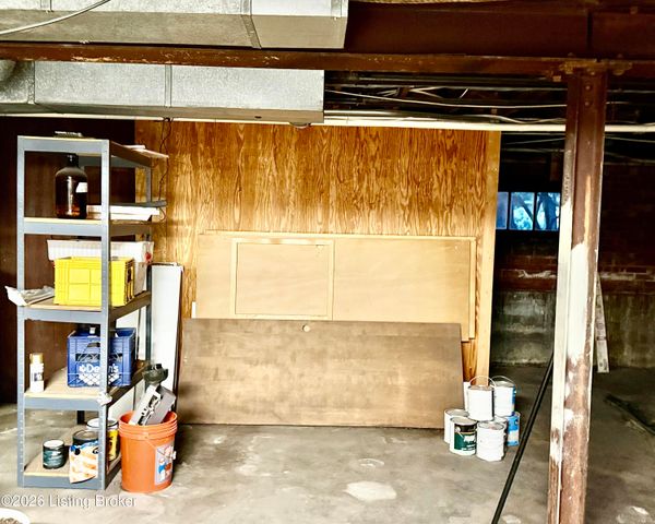 2306 Woodbourne Ave APT 8, Louisville, KY 40205