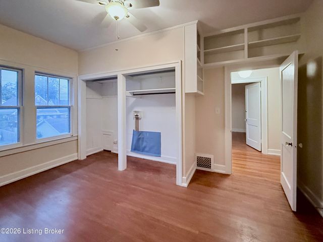 2306 Woodbourne Ave APT 8, Louisville, KY 40205