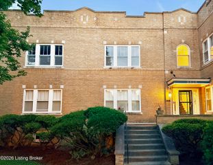 2306 Woodbourne Ave APT 8, Louisville, KY 40205