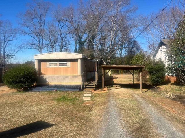 120 Crestmont Drive, Gaffney, SC 29340