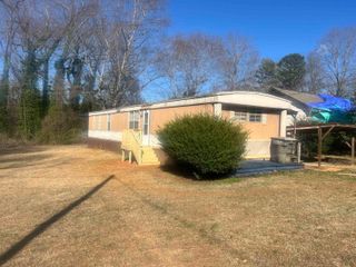 120 Crestmont Drive, Gaffney, SC 29340