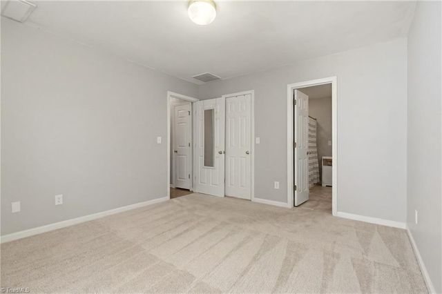 4303 River Crest Lane, Greensboro, NC 27409