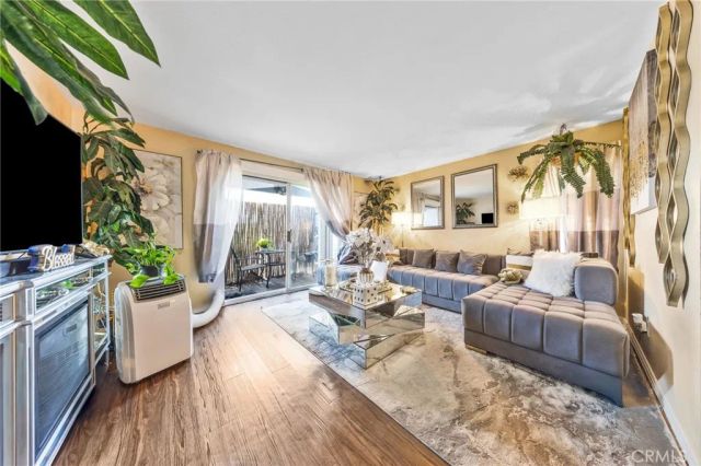 1755 Sherman, Long Beach, CA 90804