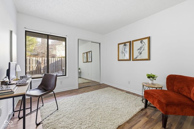 5097 Vantage Point Road B 2, Avon, IN 46123