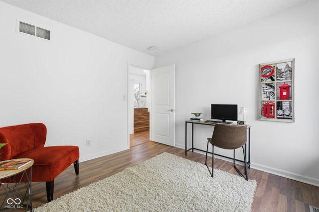 5097 Vantage Point Road B 2, Avon, IN 46123