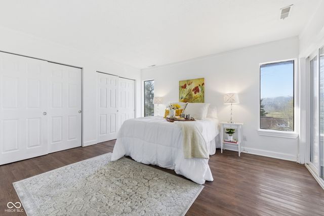 5097 Vantage Point Road B 2, Avon, IN 46123