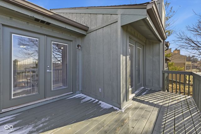 5097 Vantage Point Road B 2, Avon, IN 46123