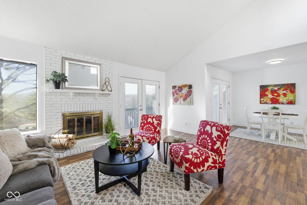 5097 Vantage Point Road B 2, Avon, IN 46123