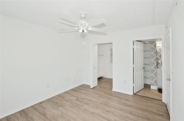 1650 N 42nd Circle 107, Vero Beach, FL 32967