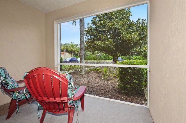 1650 N 42nd Circle 107, Vero Beach, FL 32967