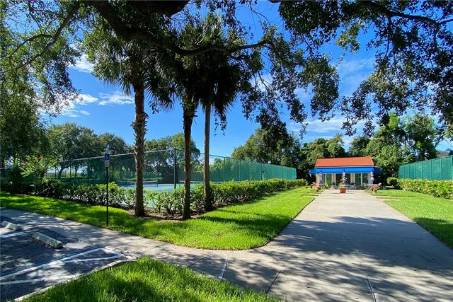 1650 N 42nd Circle 107, Vero Beach, FL 32967