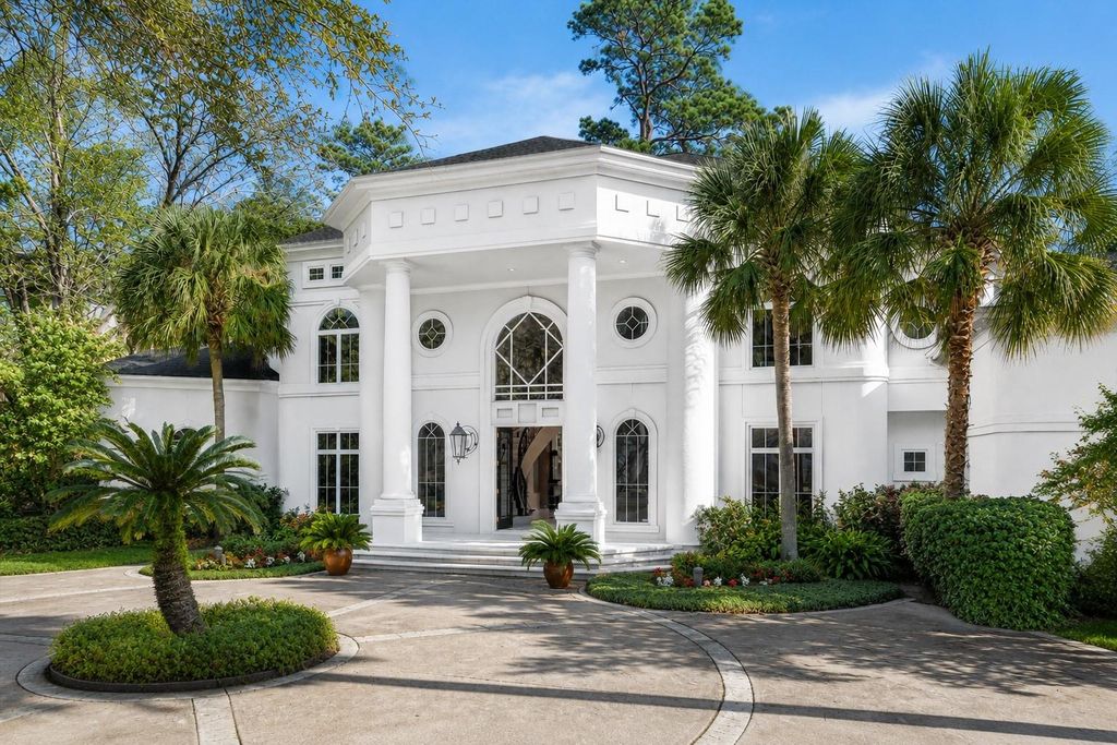 608 Little John Lane, Houston, TX 77024