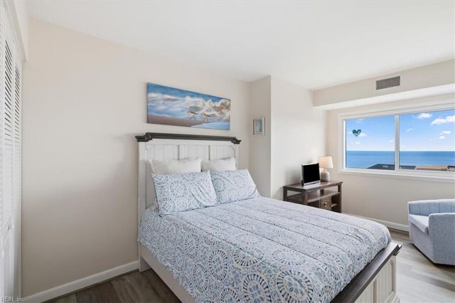 3288 Page Ave Apt 1013, Virginia Beach, VA 23451