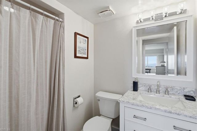 3288 Page Ave Apt 1013, Virginia Beach, VA 23451