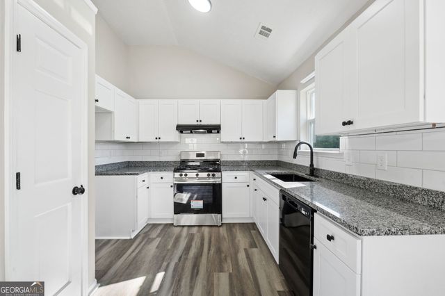 1415 Almand Creek Drive SW, Conyers, GA 30094