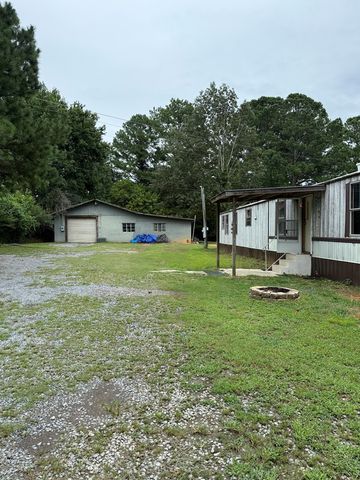 558 NE Bethel Church Road, Dalton, GA 30721