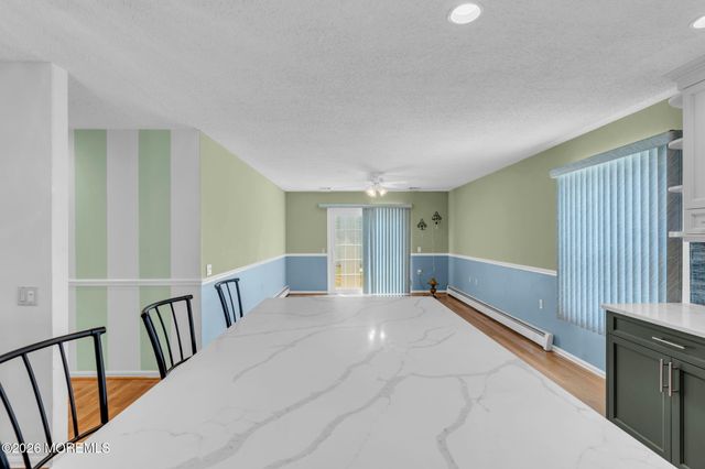 12 Blackpool Way, Toms River, NJ 08757