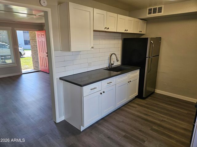 324 W Pasadena Avenue 19, Phoenix, AZ 85013