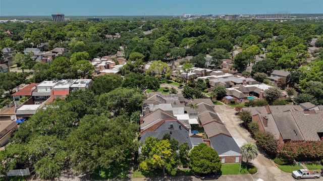 444 E Fair Harbor Lane, Houston, TX 77079