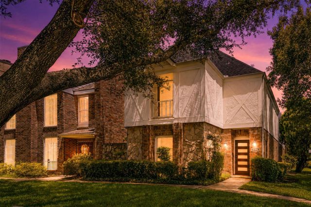 444 E Fair Harbor Lane, Houston, TX 77079