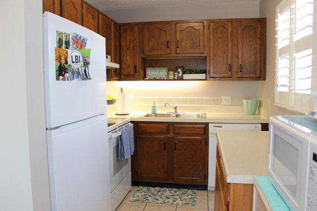 30 Lake Vista Trl Apt 205, Port St Lucie, FL 34952